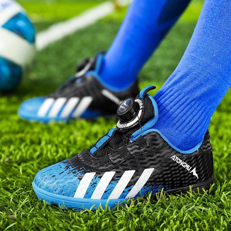 阿童木儿童足球鞋2023夏季旋转纽扣男童鞋男孩碎钉小学生运动球鞋
