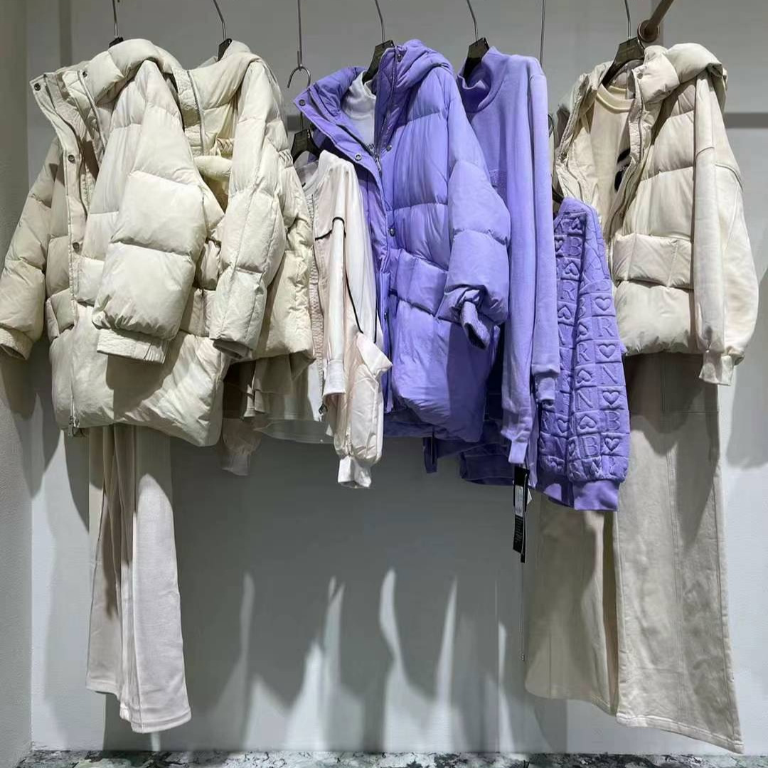 时风国际秋潮牌费依专柜撤柜的品牌服装牌子衣服断码品牌折扣女装