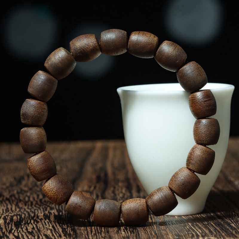 直播爆款中东回流越南惠安土沉沉香手串沉水级别念珠男女手链批发