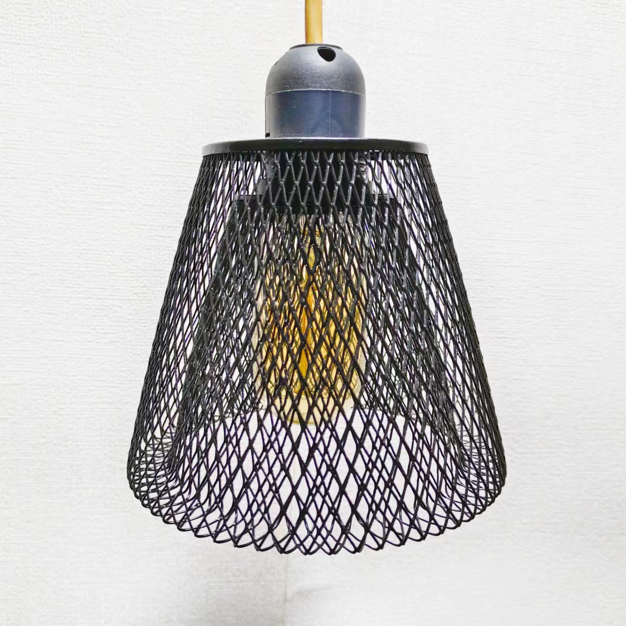 Cross-Border Fashion Iron Mesh Geometric Double-Layer Hollow Lighting Home Bar Ceiling Lamp Shades Shell