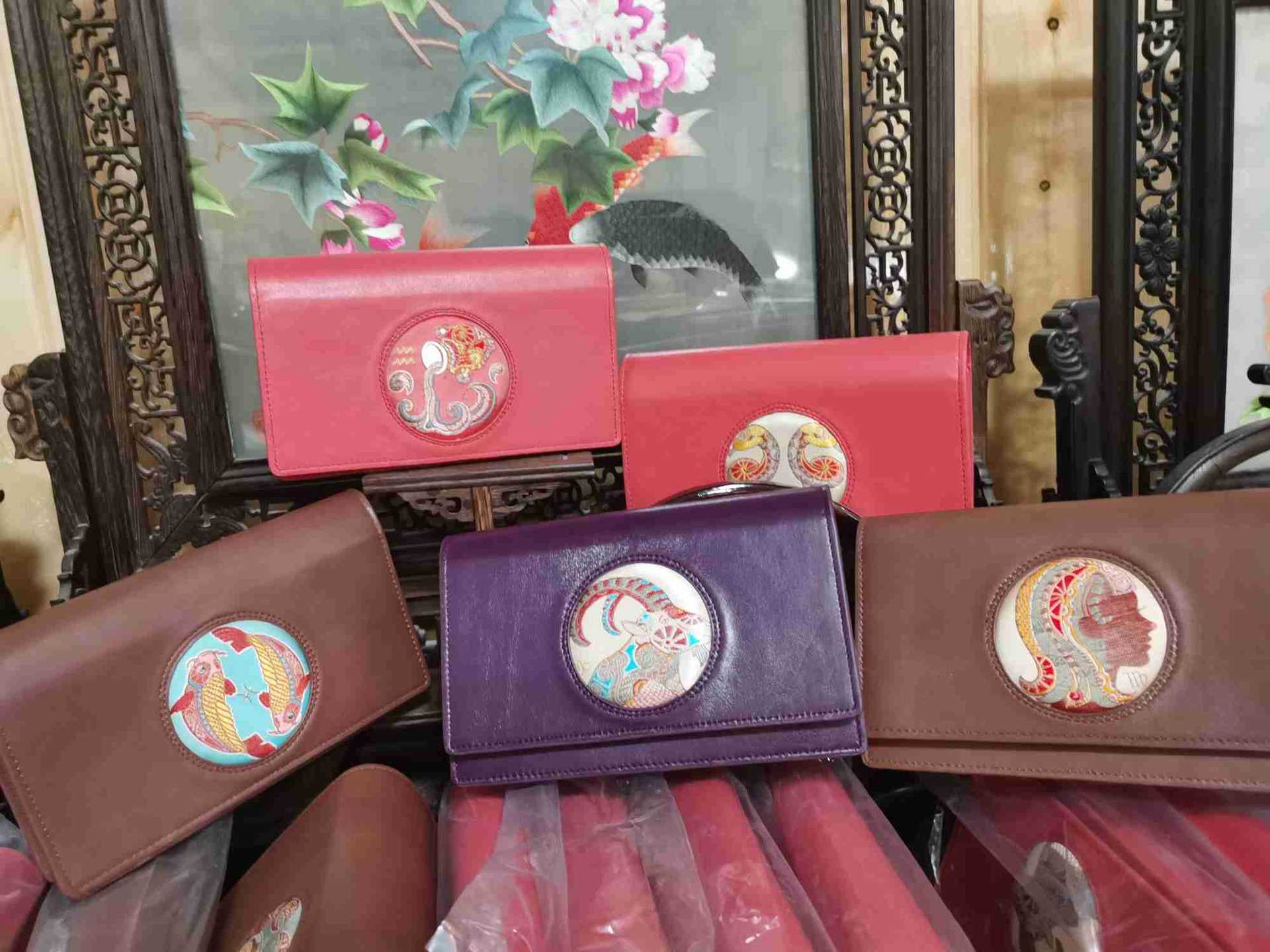 十二星座蜀锦手拿包 蜀绣 刺绣 中式包 手工制作 文创产品-阿里巴巴