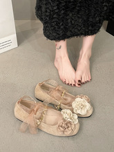 平底一脚蹬奶奶鞋花朵单鞋子女2024年夏季新款玛丽珍鞋豆豆鞋