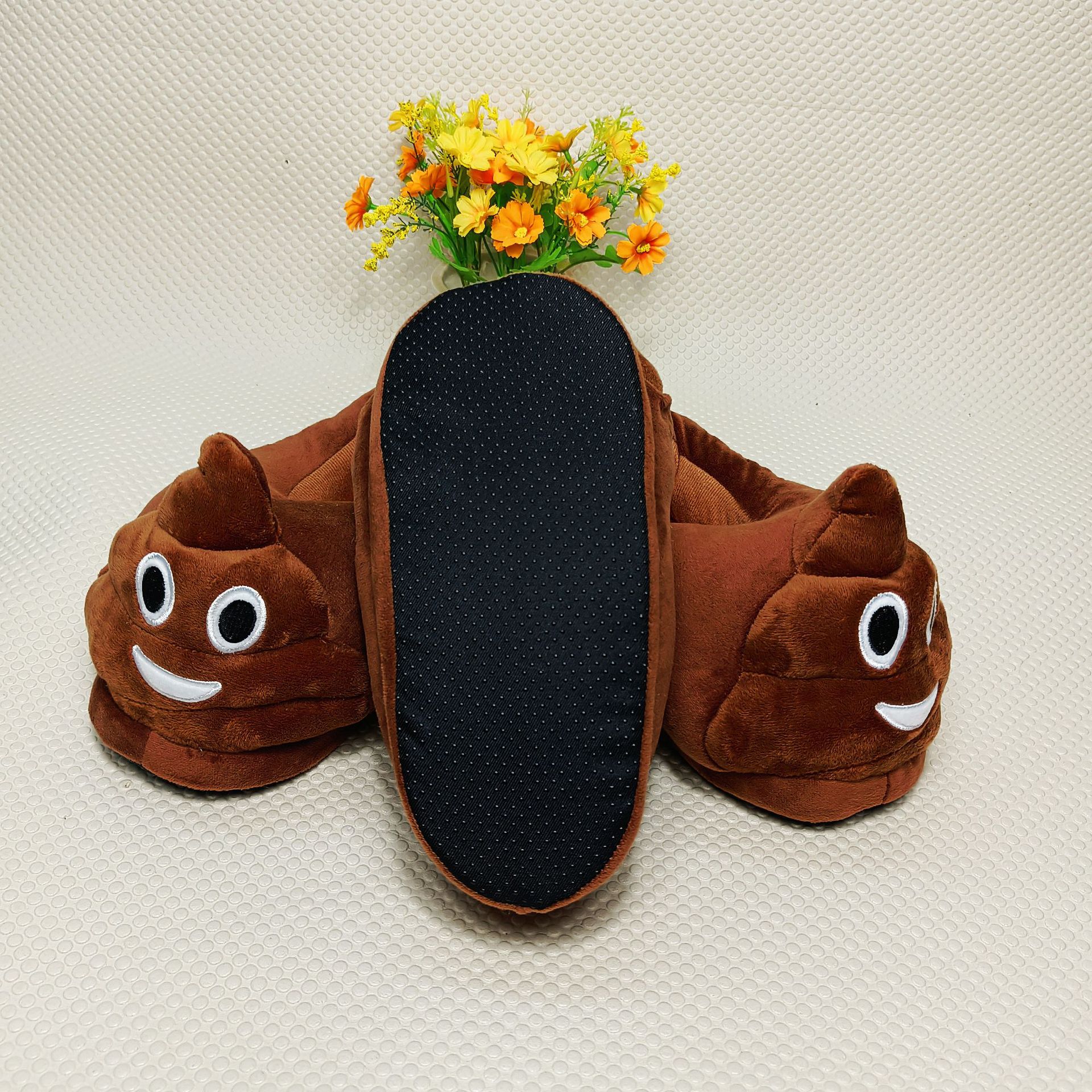 厂家直销奇葩搞怪便便居家屎粑粑拖鞋冬季创意保暖情侣恶搞棉鞋