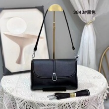 高级感斜挎包包女2025夏季新款女士妈妈手提包流行小方包单肩女包