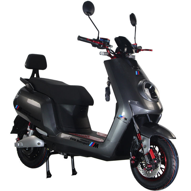 新款电动摩托车60v电动电瓶车72v高速电摩大金牛型踏板长跑王外卖