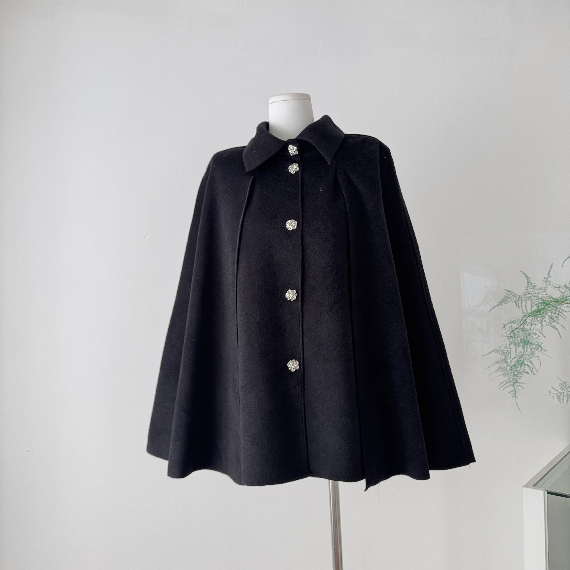 寺迈极简美学气质羊毛双面呢冬富家女斗篷韩版气质简约款外套2025