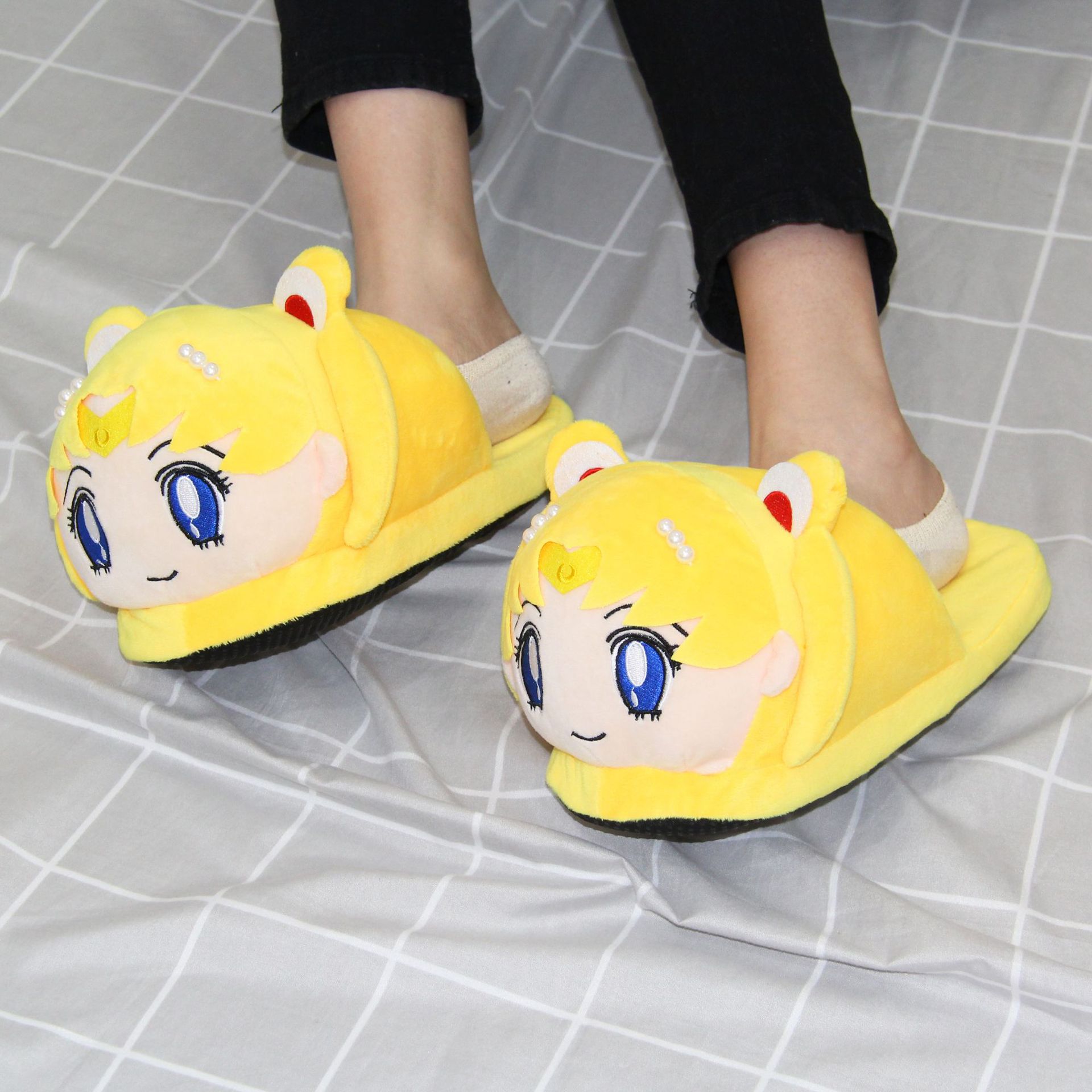 日漫可爱美少女拖鞋水冰月小兔子二次元动漫周边女生家居毛绒棉鞋