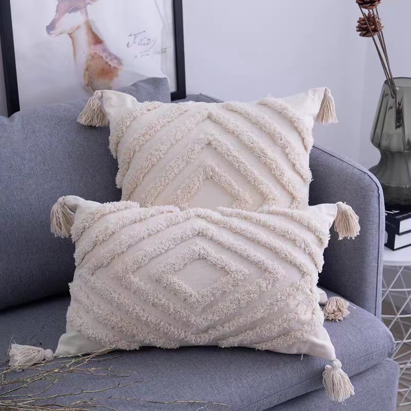 Modern Minimalist Nordic Style Tassel Pillow Home Couch Pillow Back Cushion Bohemian Tufted Pillow