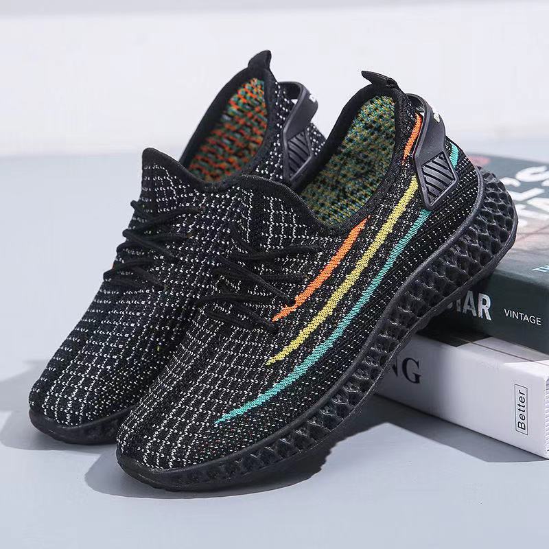 2021 Spring and Summer New Flyknit Men's Shoes Korean Style Trendy Casual Breathable Mesh Sneaker Men's One Piece Dropshipping