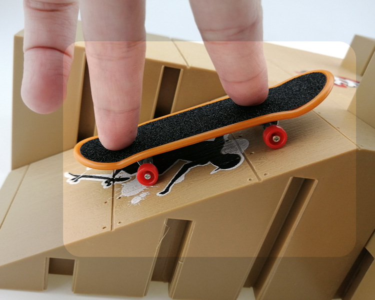 手指滑板场地道具组合儿童模型玩具比赛滑板公园