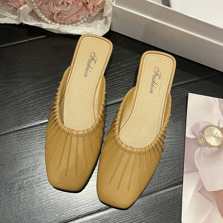 Summer New Fashion Flat Women's Toe Cap Semi Slipper Outdoor Waterproof PVC Ultra-Light Slip-on Lofter Sandals