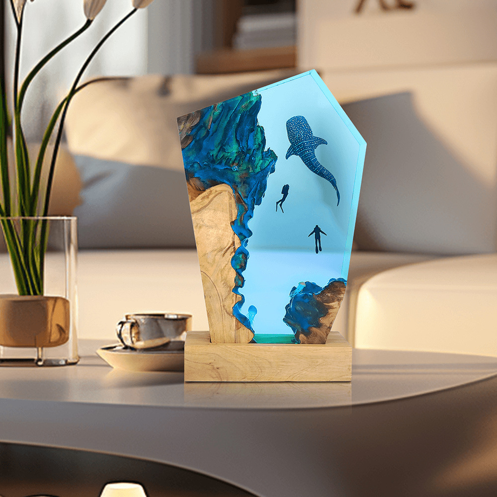 Creative Epoxy Table Lamp Home Decoration Marine Art Decoration Gifts Whale Shark Diver Resin Night Light Customization
