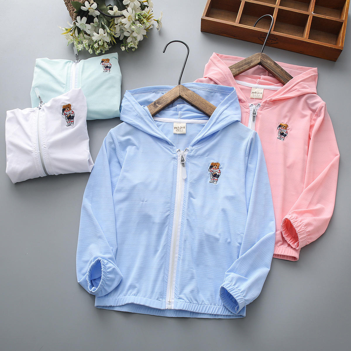 夏季新款儿童冰丝防晒服 中小童卡通连帽透气防晒衣皮肤衣批发