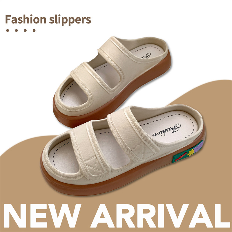 Women's Outdoor Slippers 2023 New Fairy Style Sandals Internet Celebrity All-Match Shit Feeling Thick Bottom Seaside Beach Shoes