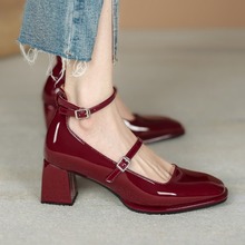 复古粗跟漆皮单鞋小皮鞋2022春季新款高跟红色一字扣带玛丽珍女鞋