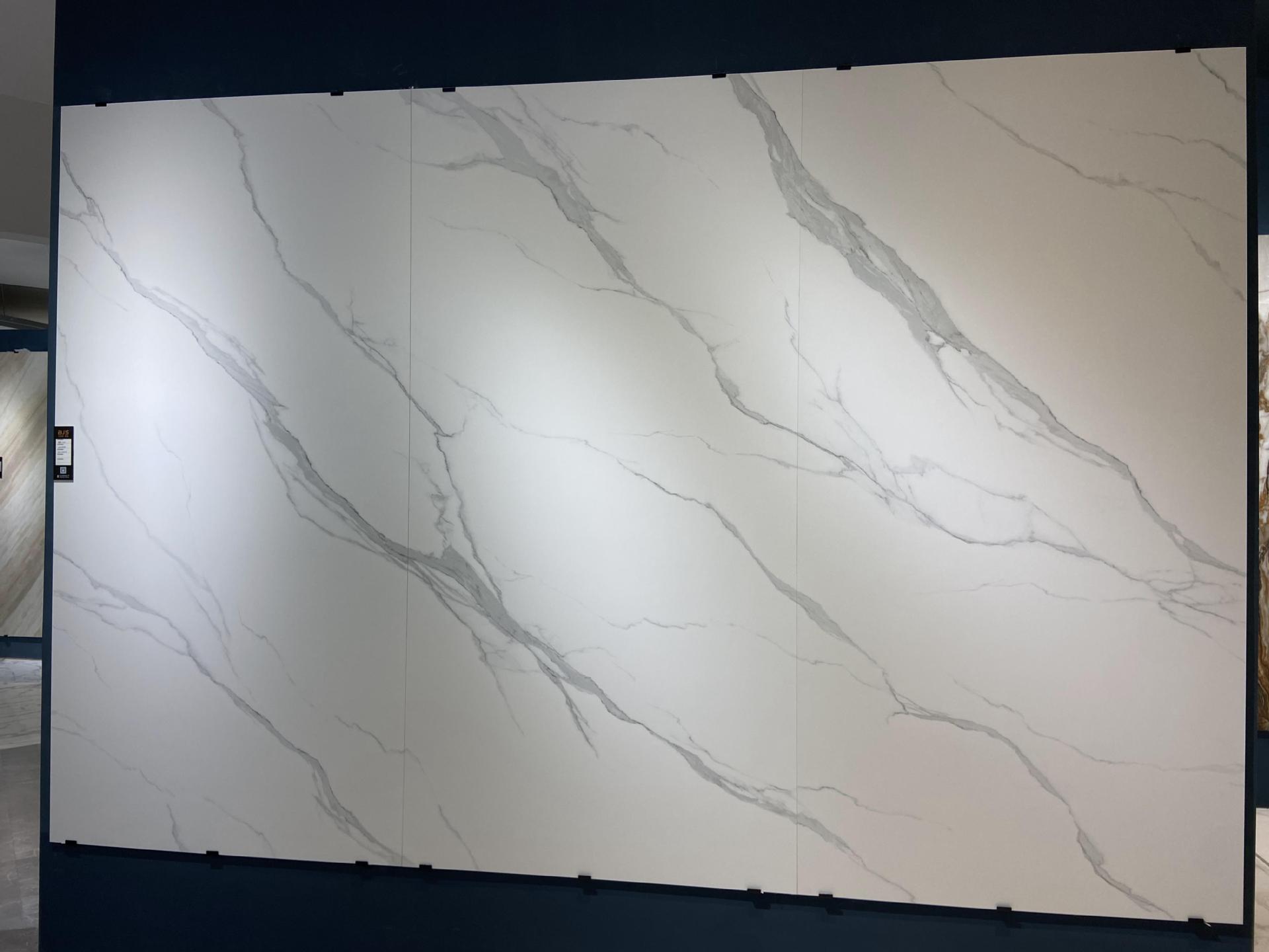 现代简约悬空大理石岩板背景墙 瓷砖陶瓷大板客厅岩板电视背景墙