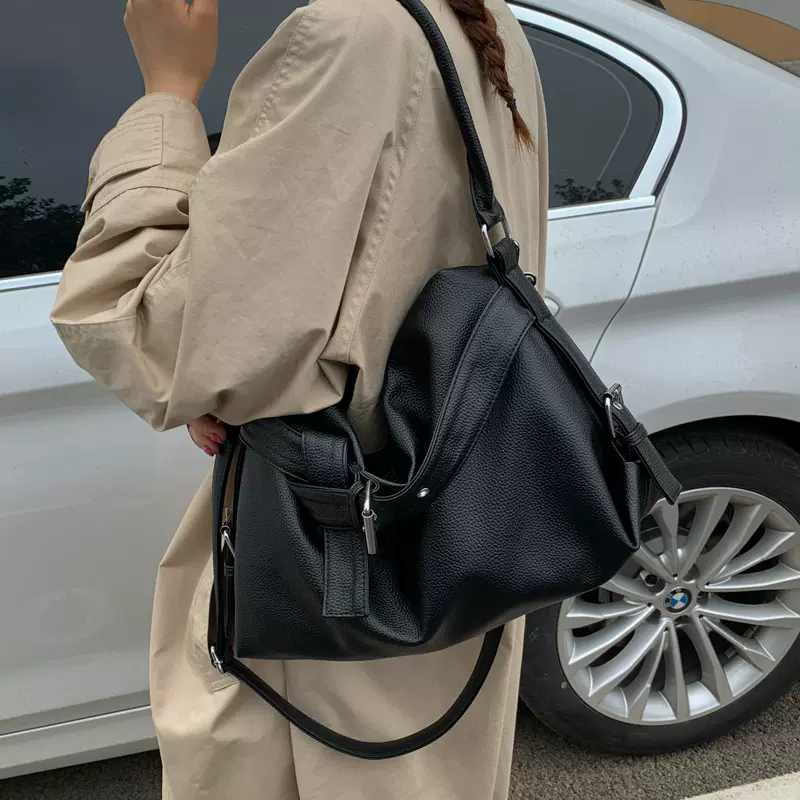 跨境爆款复古韩版古早做旧柔软中古风机车托特包时尚单肩斜挎包女