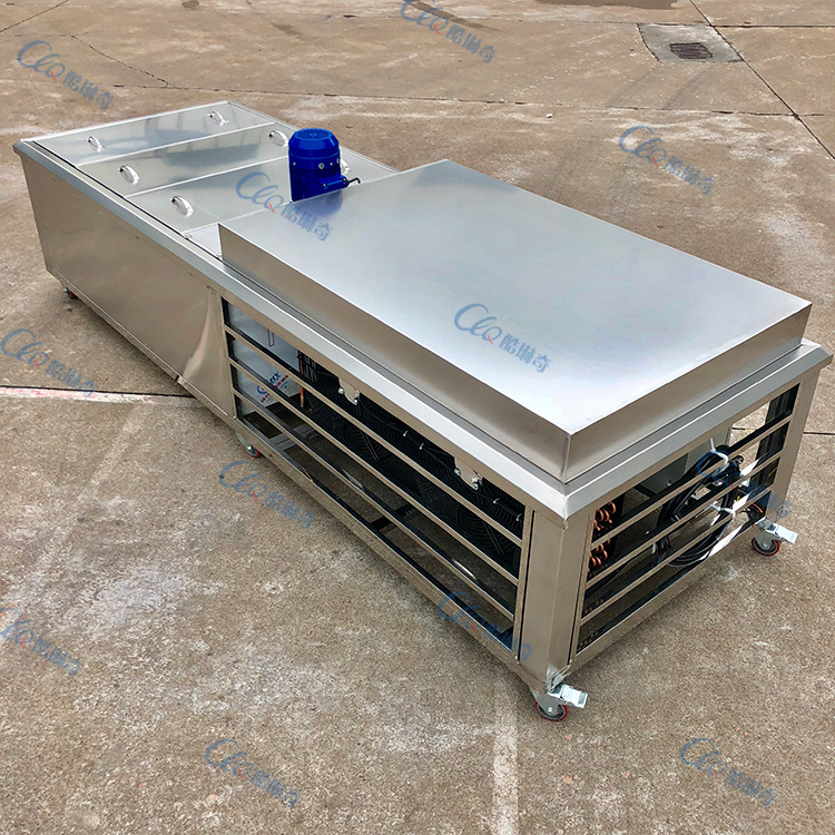 广东八模中型冰棍机 水果冰棒机 雪糕雪条成型机 厂家制作直销