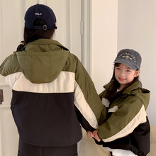 女童亲子加绒外套2023冬季新款儿童宝宝韩版母女装加棉冲锋衣潮