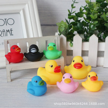 Duck toys children's water play mini small enamel鸭子玩具1