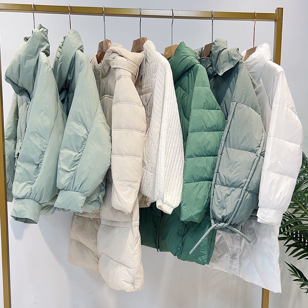 森马羽绒服品牌女装折扣批发十三行秋冬外套清货外贸剪标清仓衣服