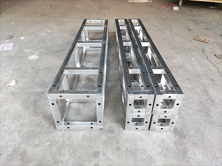 小桁架10x10cm热镀锌方管行架户外舞台背景墙婚庆广告牌钢铁衍架