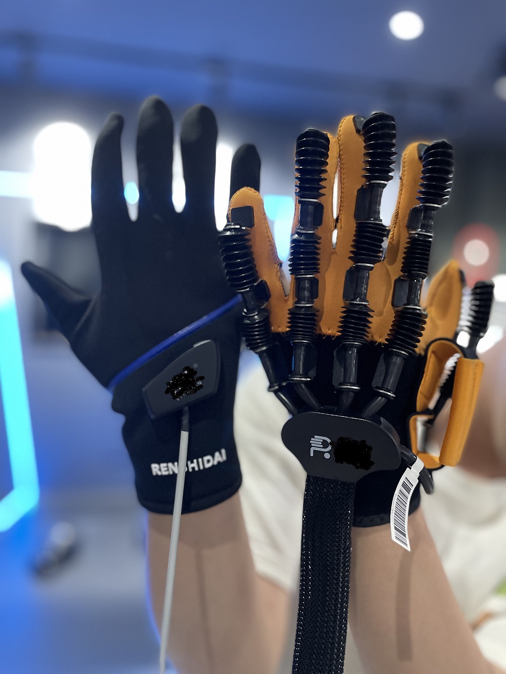 数据手套vr游戏蓝牙人机交康复训练手势监测触觉感知手语翻译手套