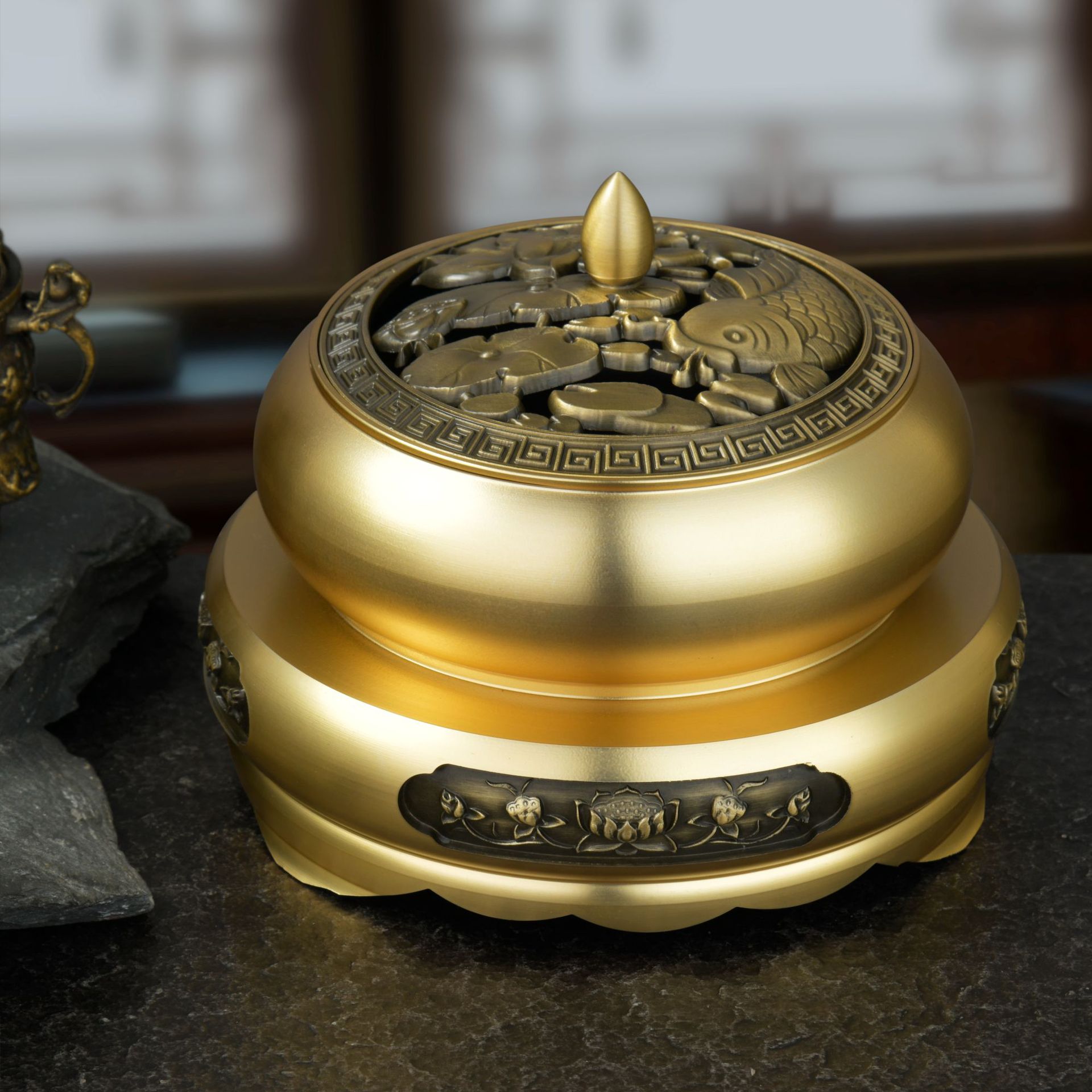 工厂直销黄铜精雕平底炉线香炉供佛香炉熏香炉家用办公室香道香炉