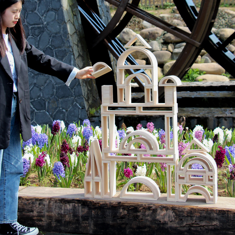 幼儿园户外建构积木大型中空积木58件空心积木原木实木搭建