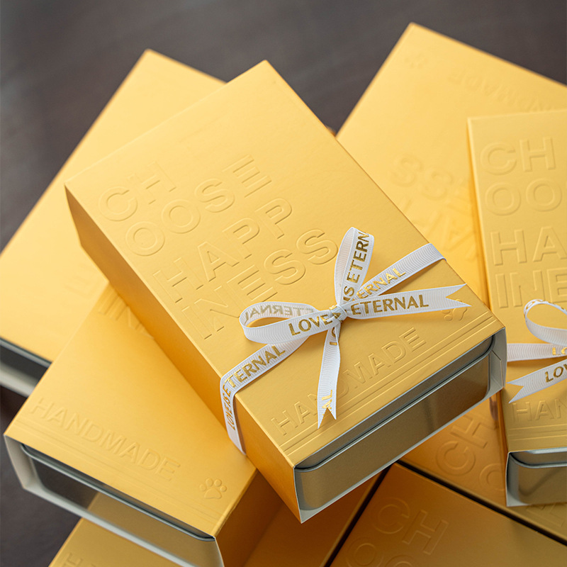 金卡腰封天地盖曲奇饼干包装铁盒可可脆片糖果盒雪花酥盒铁罐