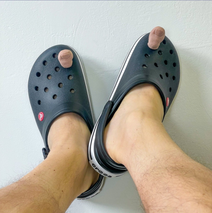 Big Toe Croc Charm 跨境新品大脚趾鳄鱼吊饰鞋饰搞怪洞洞鞋装饰