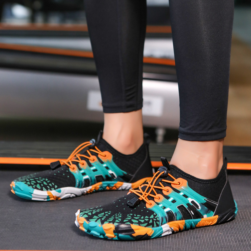 新款室内减震静音女瑜伽鞋跑步机鞋男深蹲硬拉健身速干透气训练鞋