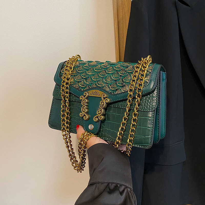 包包女2024新款韩版时尚鳄鱼纹链条包单肩斜挎包小众酒神小方包