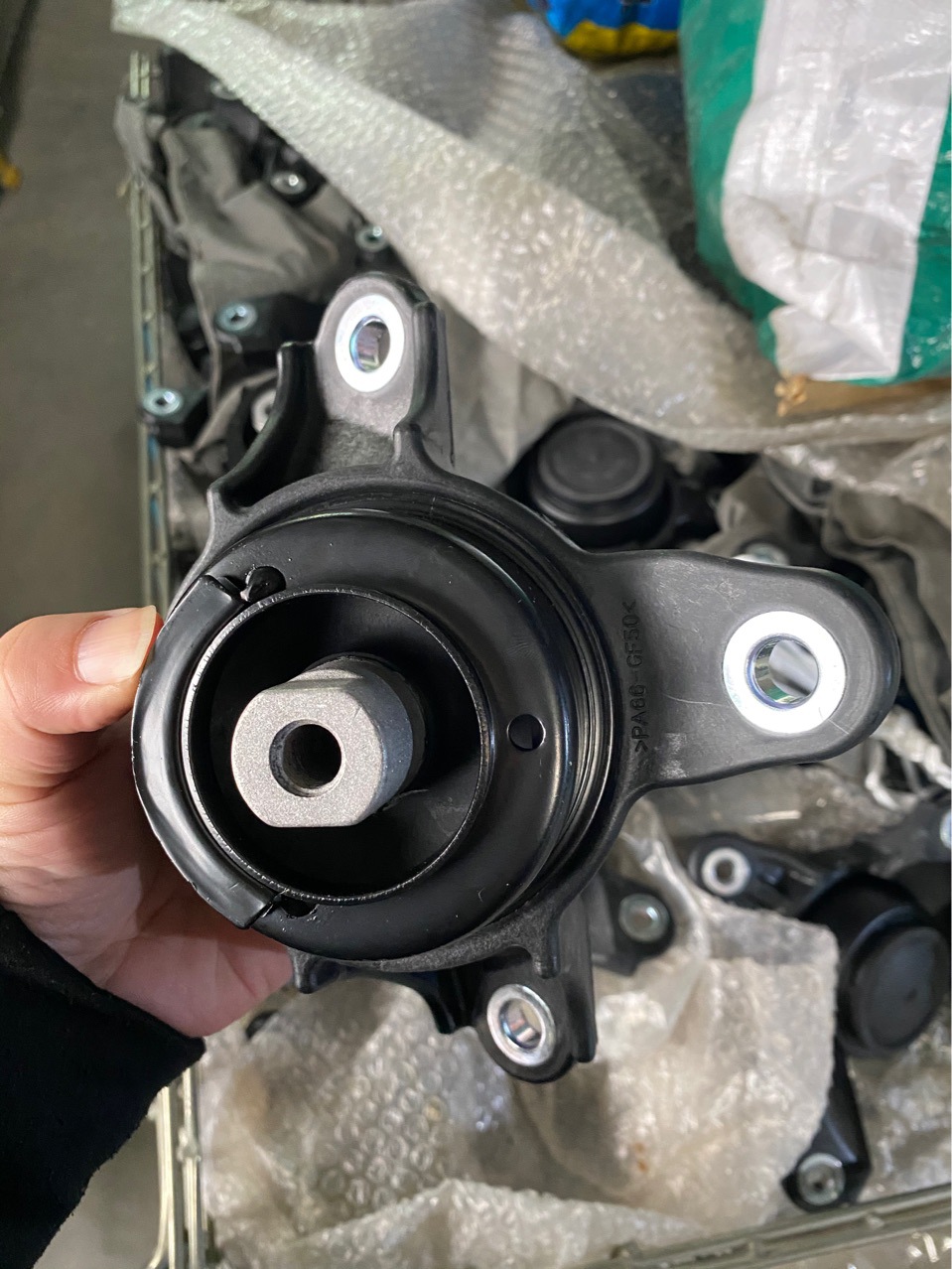 适用本田雅阁六七八九十代雅阁机脚胶发动机支架波箱油压机爪垫