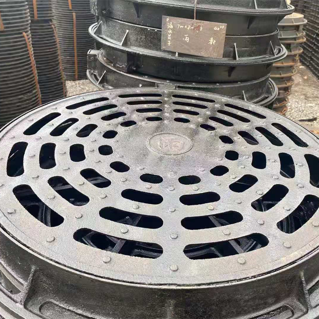 球墨铸铁井盖溢流井盖球墨铸铁方形井盖圆形井盖7008009001000