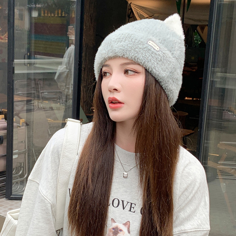 可爱双色耳朵毛绒帽冬季保暖显脸小帽子新款百搭加厚加绒针织帽女
