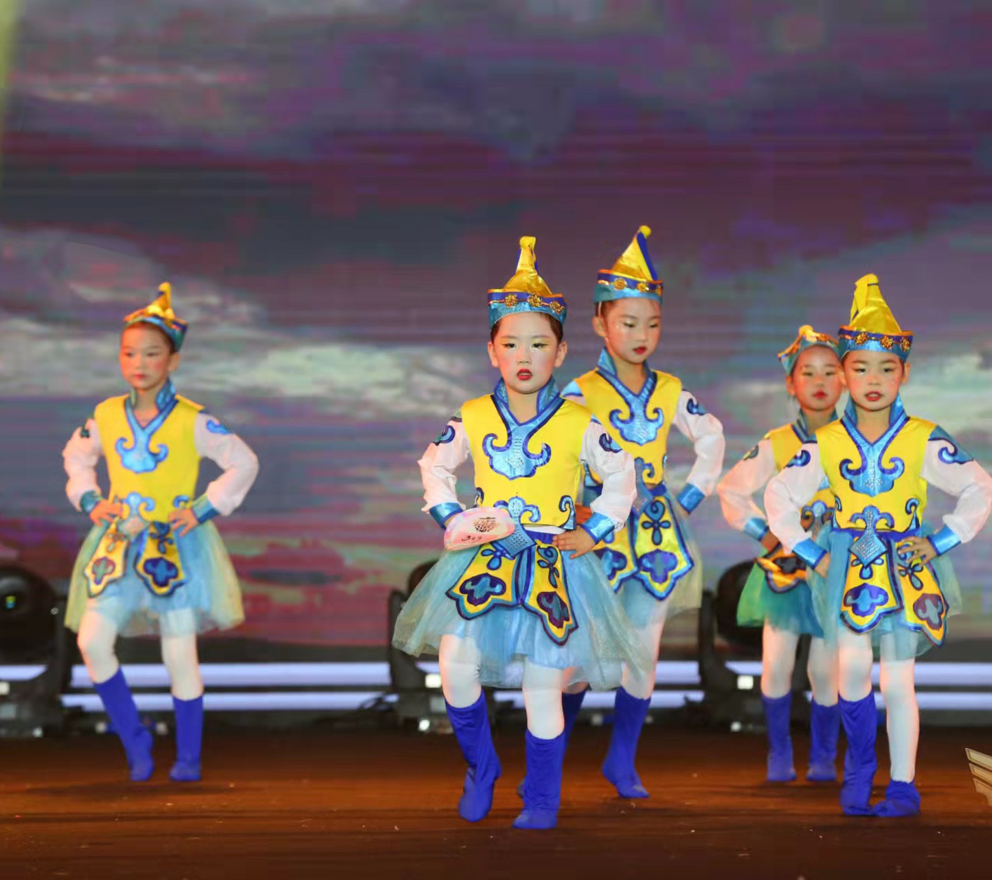 儿童蒙古族舞演出服马蹄哒哒表演服草原小骏马民少数民族舞蹈服