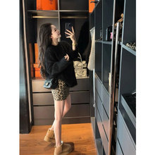 韩剧富家千金穿搭高级感黑色毛衣时尚炸街豹纹半身裙两件套装春季