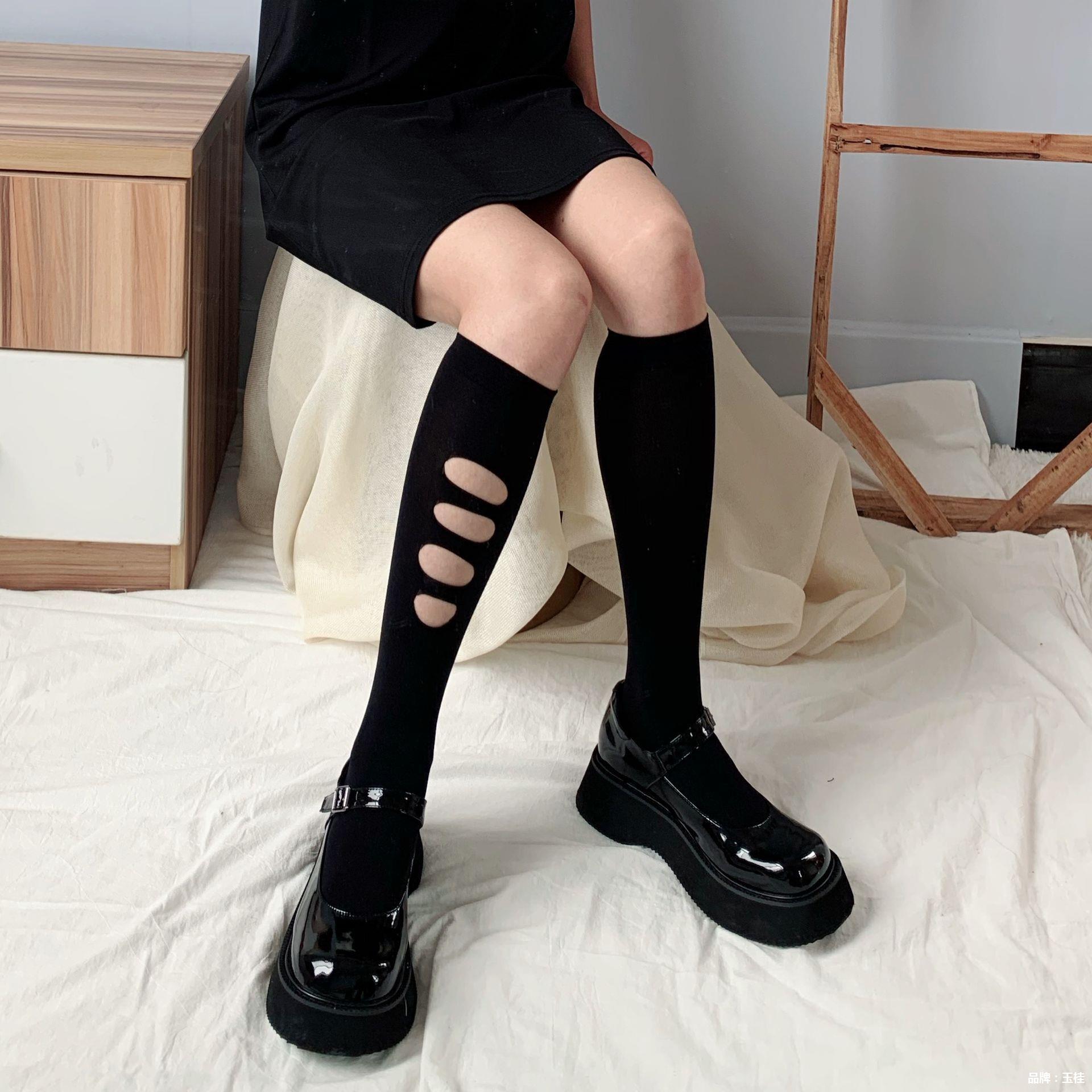 袜子女小腿袜黑色破洞中短袜天鹅绒薄款中筒袜jk制服日系暗黑系