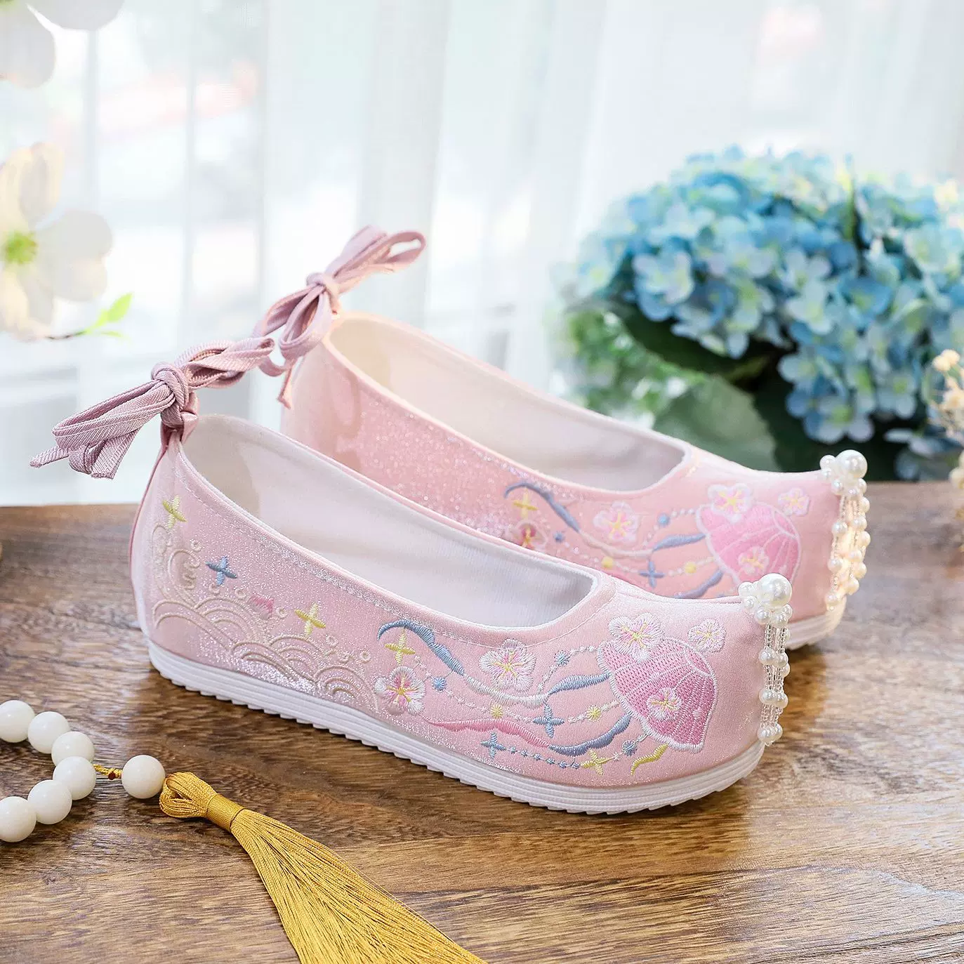 【水母坠珠】新款搭配古风汉服鞋内增高绣花鞋弓鞋翘头古装学生鞋