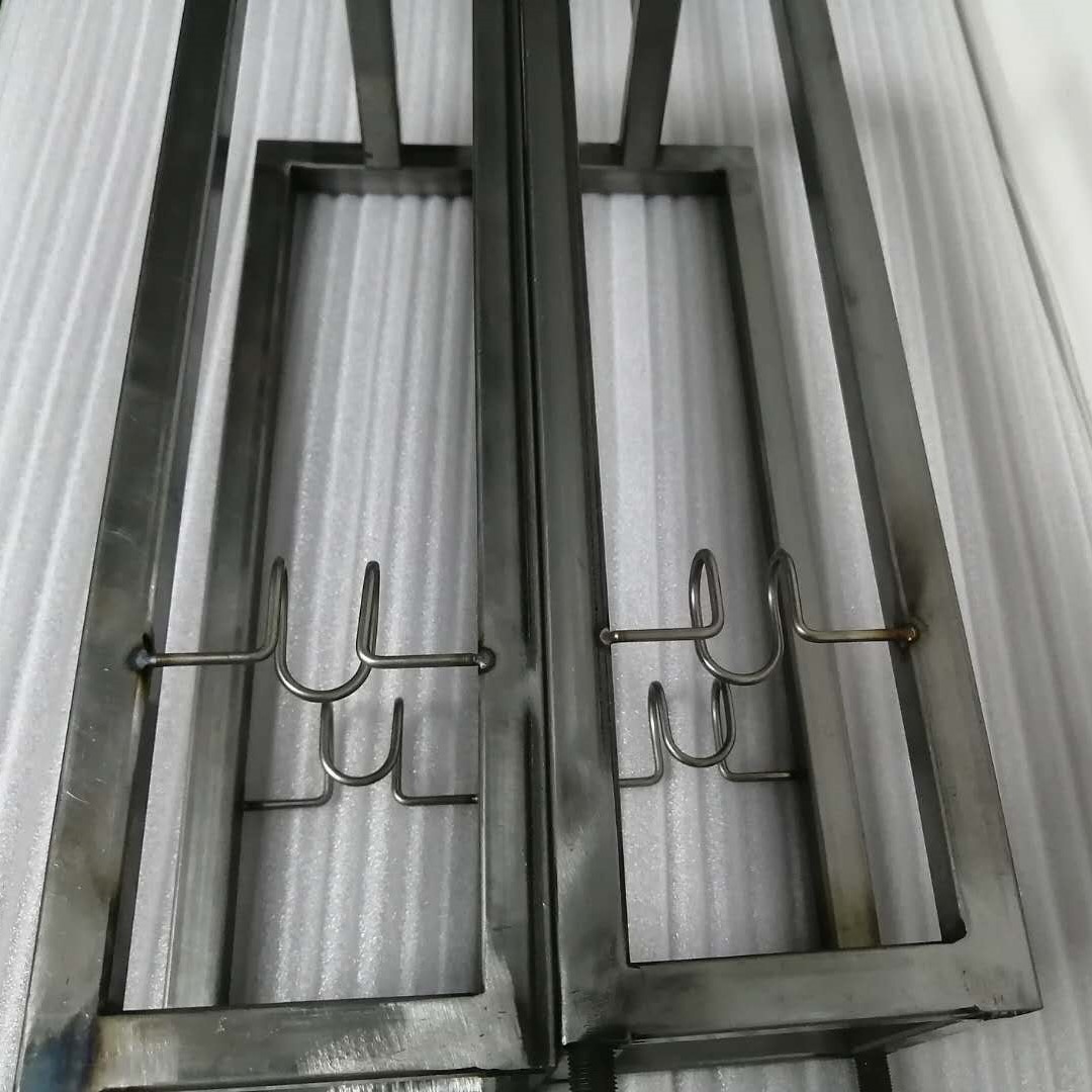 铁管架焊接定制加工 五金铁灯架铁艺来图定制 铁丝铁管焊接加工