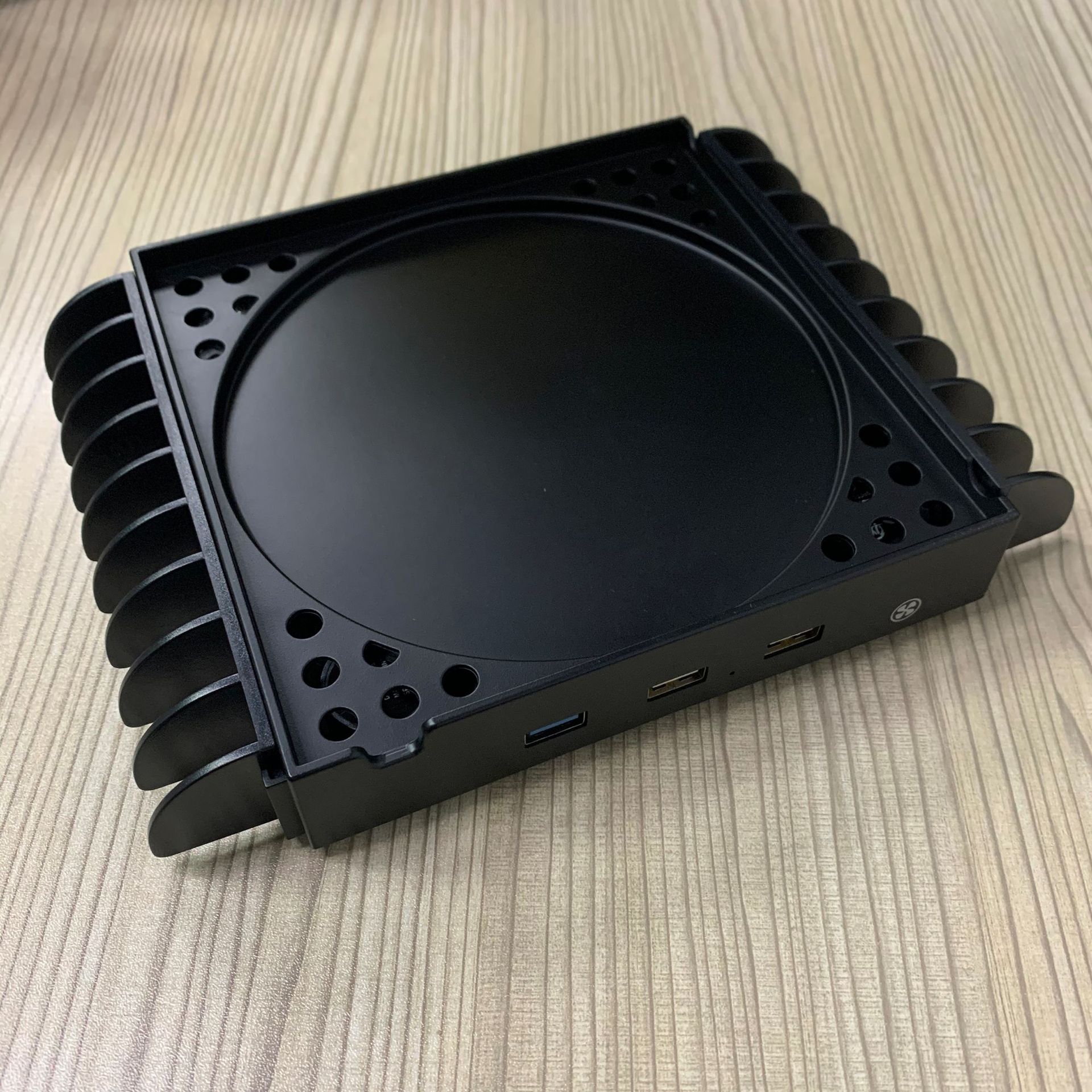 xboxseriesx主机多功能散热底座 游戏碟片收纳架xsx主机散热底座