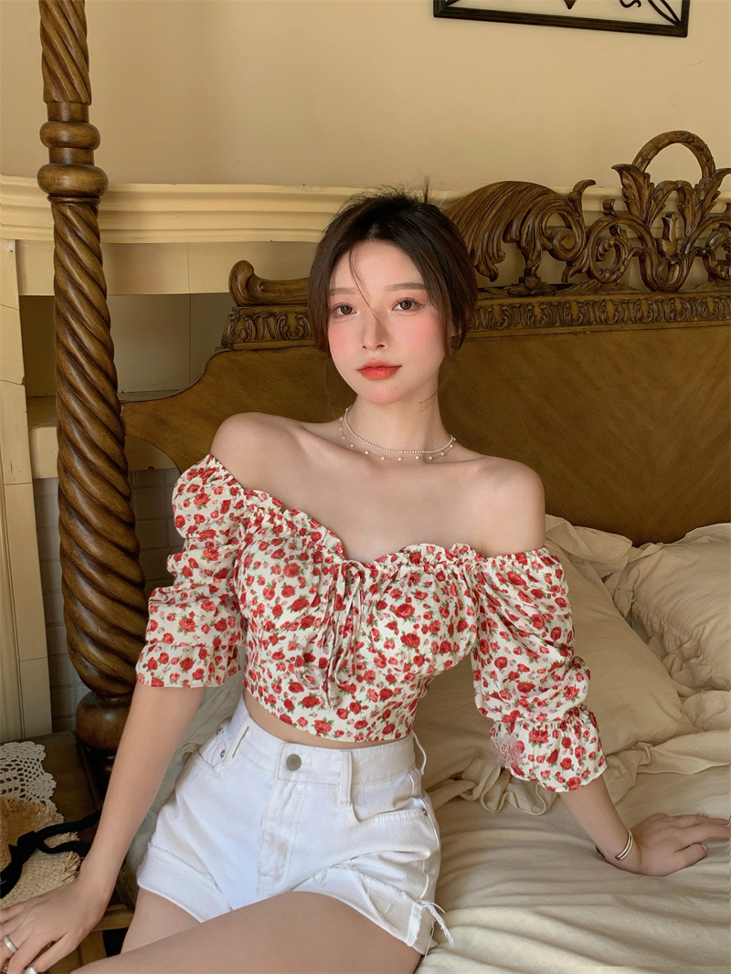 碎花短款绑带挂脖一字肩露锁骨短袖t恤上衣