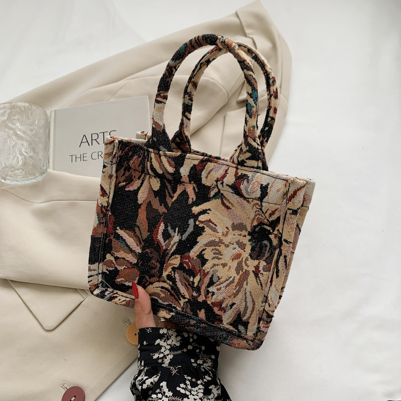 New Personalized Flower Fashion Tote Bag 2021 Portable Shoulder Bag Trendy Unique Simple Large Capacity Canvas Bag