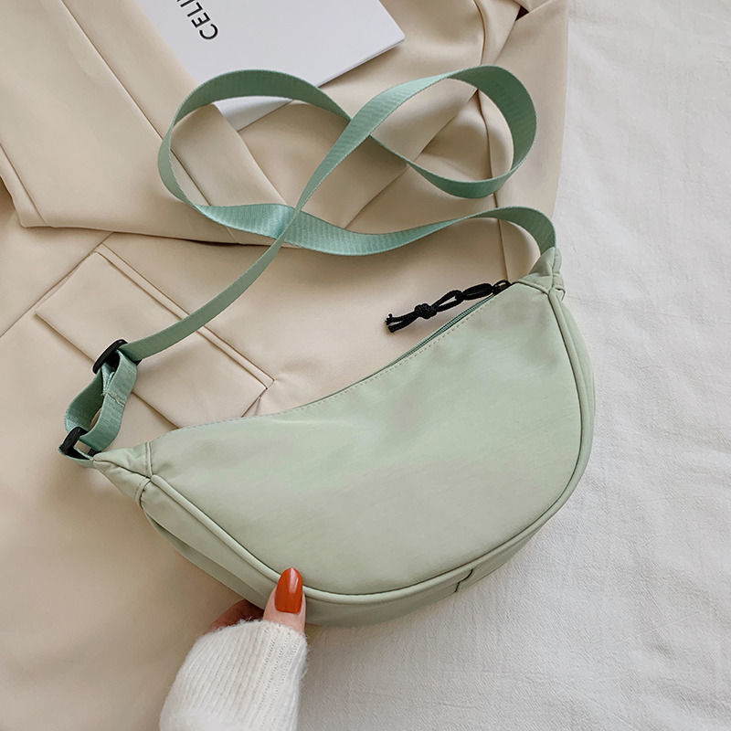 Nylon Crossbody Bag Women's New Fashionable Dumpling Bag Lightweight Small Shoulder Bag Underarm Bag Simple Canvas Bag
