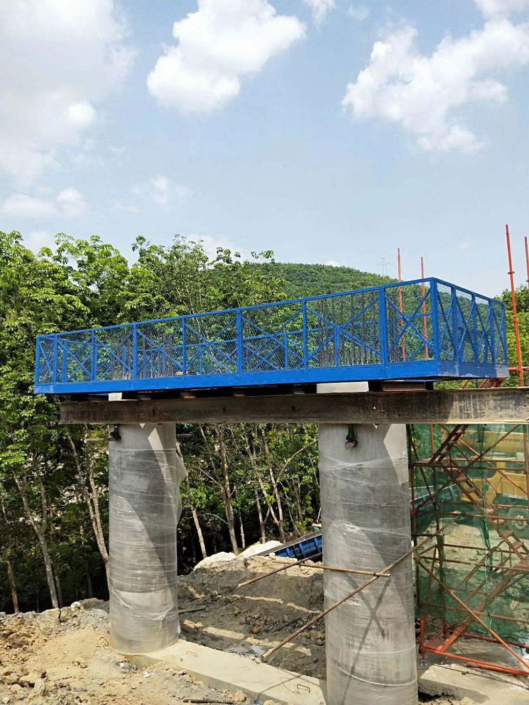 高工厂家直供盖梁施工平台 现货现发襄垣盖梁安全施工操作平台