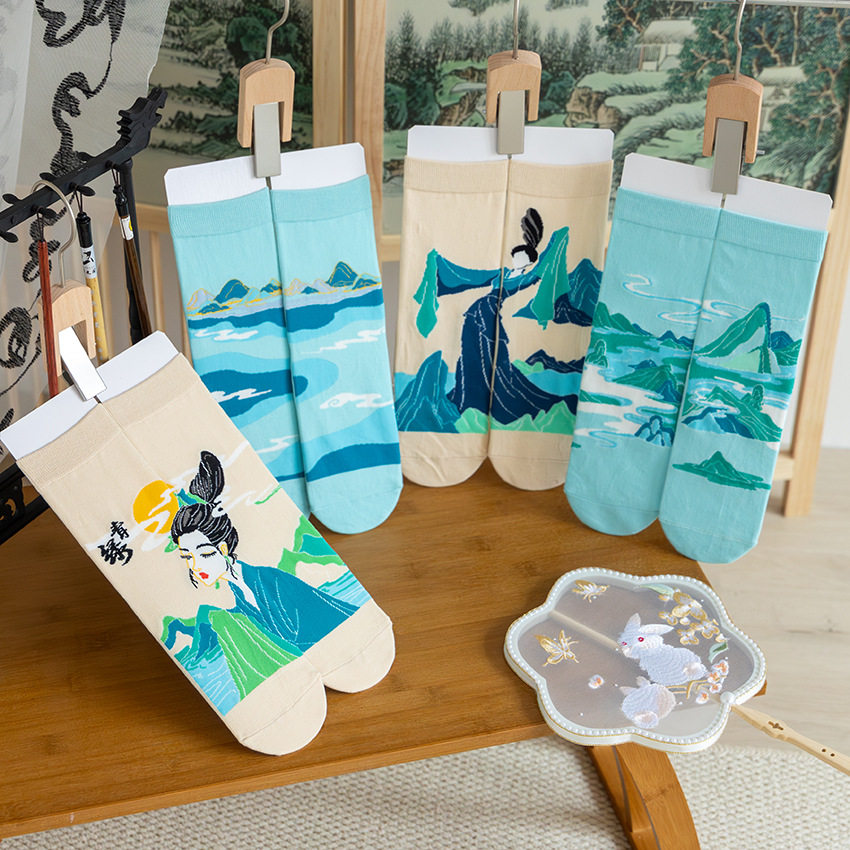 卡通袜插画袜古汉中原创文艺袜子风搭配新款子女筒潮棉潮旗袍汉服