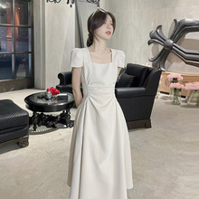 5白色连衣裙女夏法式初恋感方领收腰显身材长裙子领证小白裙