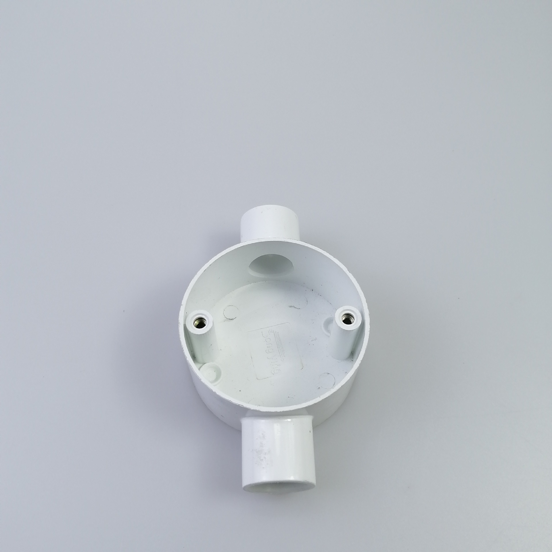 金民外贸专供一通二通四通塑料接线盒家用圆形二通四通分线盒