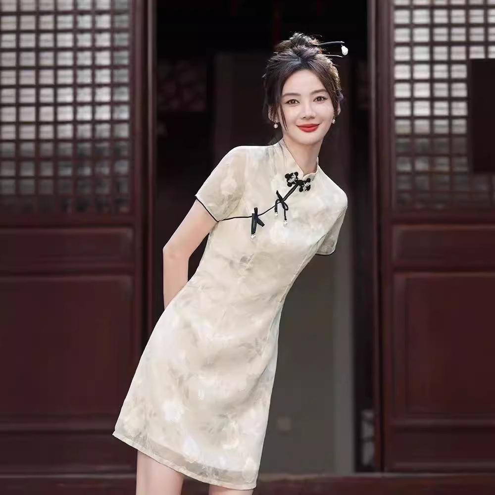 改良旗袍2024年新款小个子日常短款新中式年轻款连衣裙女夏季甜美